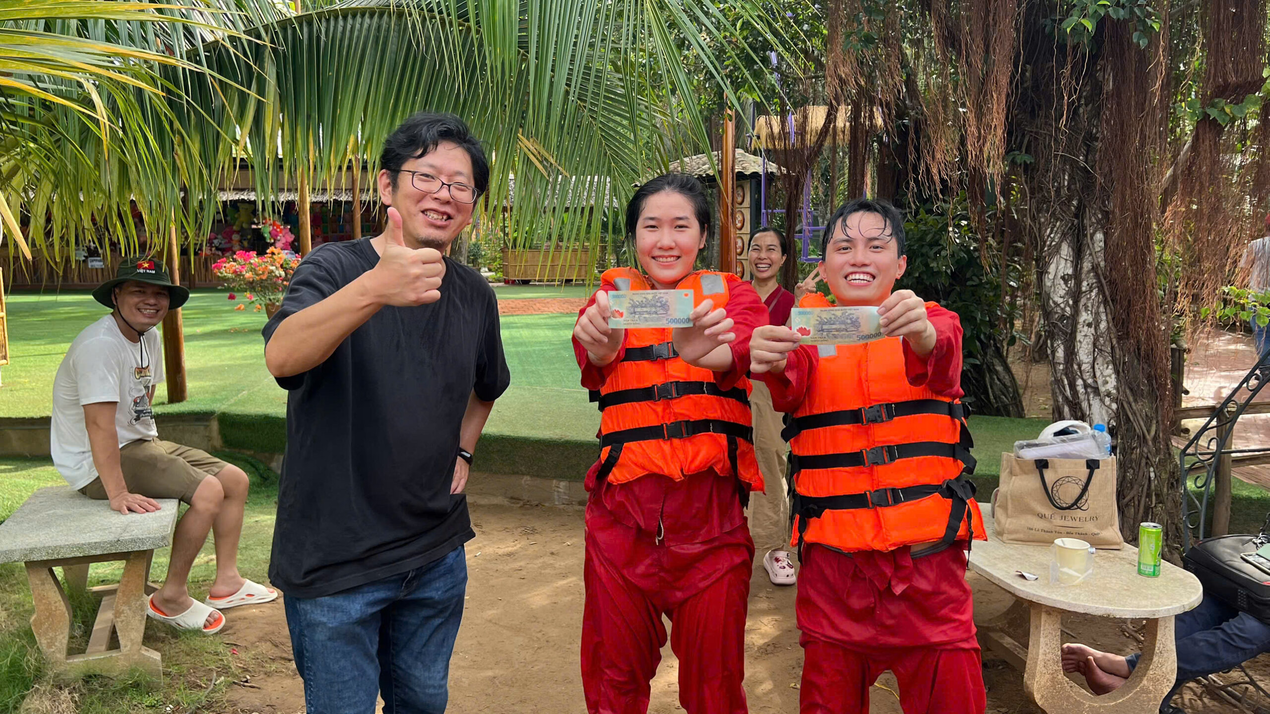 Teambuilding cty ProVision VN giam doc treo thuong